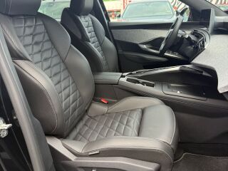 Peugeot 3008 GT EXCLUSIVE 1.2 Hybrid 100kW