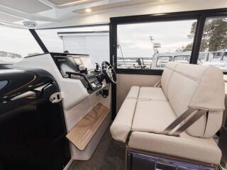 Quarken 35 Cabin Yamaha 2x Yamaha F300