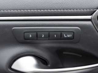 Lexus IS 300h 2.5 131kW