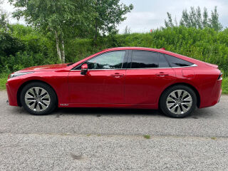 Toyota Mirai Executive 134кВ
