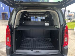 Citroen Berlingo L1 Plus 130AT N1 1.5 96kW