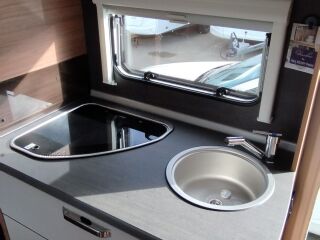 WEINSBERG CaraOne 500 FDK 6k