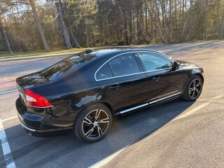Volvo S80 2.4 158кВ