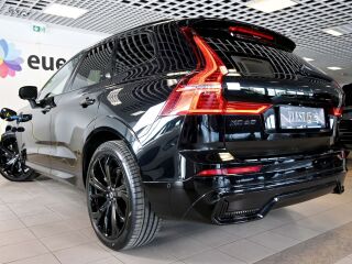 Volvo XC60 AWD 4C B&W LUXURY+ BLACK EDITION INTELLI PRO 2.0 T6 Plug-in LONG RANGE 293kW