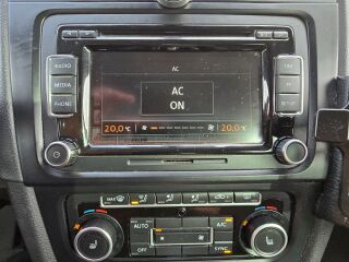 Volkswagen Golf 1.6 77кВ