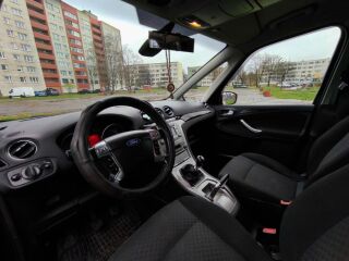 Ford Galaxy Ghia WA6 2.0 103kW
