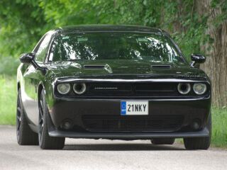Dodge Challenger 6.4 V8 362кВ