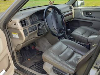 Volvo S70 2.5 103kW