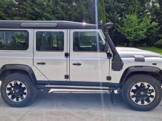 Land Rover Defender 2.4 90kW