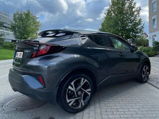 Toyota C-HR Style Plus 1.8 72kW