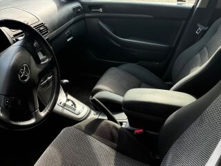 Toyota Avensis 2.0 108кВ