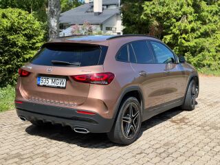 Mercedes-Benz GLA 200 AMG Night pakett 2.0 110kW