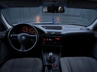 BMW 520 2.0 110kW