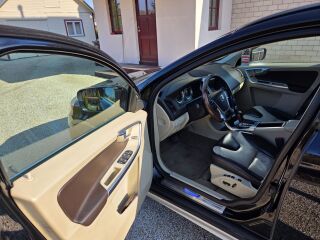 Volvo XC60 Summum AWD Xenium Advanced Safety Heico 2.4 R5 D5 176kW
