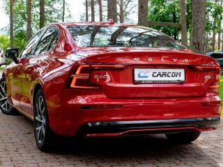 Volvo S60 AWD DARK R-Design Intelli SAFE PRO Wntr PRO 2.0 B5 MHEV KERS Kerghübriid 184kW
