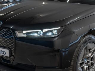 BMW iX xDrive 40 240kW
