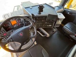 Scania R520 V8 8X4 EURO 6 + TIPPER 382kW