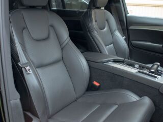 Volvo XC90 AWD B&W R-Design Dark Intelli PRO 2.0 B5 AWD MHEV KERS Kerghübriid 183kW