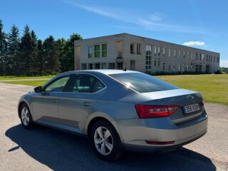 Skoda Superb 2.0 110kW