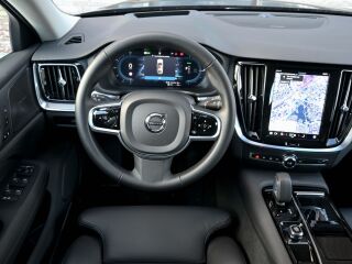 Volvo V60 AWD T6 H&K ULTIMATE BRIGHT XENIUM PRO INTELLI  2.0 T6 Long Range Plug-in 293kW
