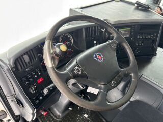 Scania P320 6x2*4 235kW