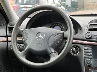 Mercedes-Benz E 200 Diesel 2.1 R4 Diesel 90kW