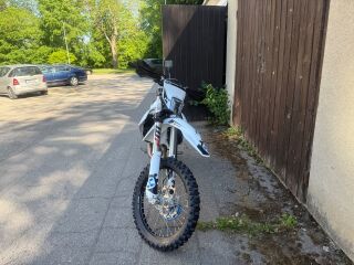 Husqvarna FE 250 10kW
