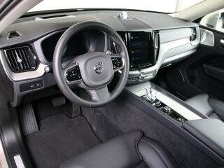 Volvo XC60 AWD ULTRA BRIGHT LUXURY XENIUM FULL 2.0 T8 Recharge Long Range Plug in Hybrid MY25 335kW