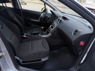 Peugeot 308 1.4 72kW