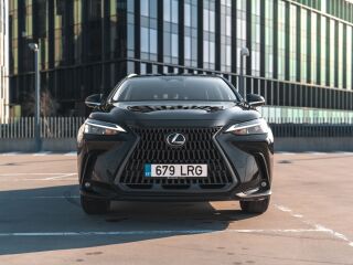 Lexus NX 450h+ Plug-in Hybrid 2.5 136kW