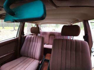 Mercedes-Benz 240 2.4 53kW