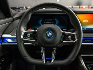 BMW i7 eDrive50 M Sport pakett 250kW