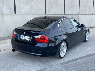 BMW 330 3.0 190kW