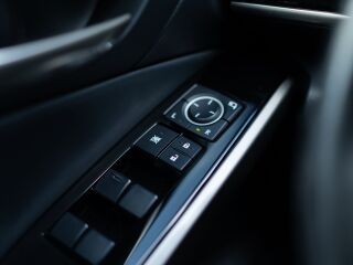 Lexus IS 300h 2.5 133кВ