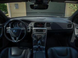 Volvo V60 SUMMUM AWD TWIN ENGINE PLUG IN HYBRID FACELIFT 2.4 162kW