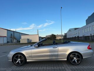 Mercedes-Benz 240 2.6 W6 125кВ