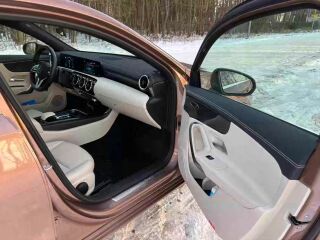 Mercedes-Benz A 200 2.0 110kW