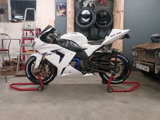Kawasaki Ninja ZX - 10R 128kW
