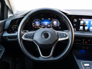 Volkswagen Golf Style 2.0 110kW