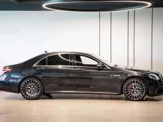 Mercedes-Benz S 63 AMG 4.0 450kW
