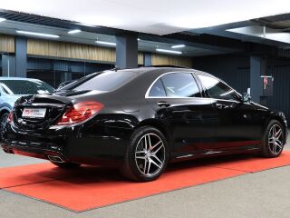 Mercedes-Benz S 500 Lang 4Matic AMG-pakett 4.7 335кВ