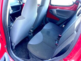 Peugeot 107 1.0 50кВ