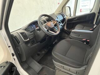 Toyota Proace Max Professional Plus 103kW