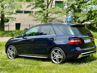 Mercedes-Benz ML 350 Designo EDITION1 3.0 190kW