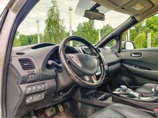 Nissan LEAF Tekna - 40Kwh - Akuga 80кВ