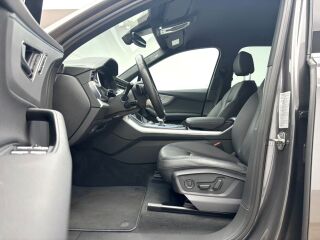 Audi Q7 50 TDI quattro 3.0 210кВ
