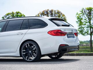 BMW M550 xDrive M-Sportpakett Shadowline 3.0 294кВ