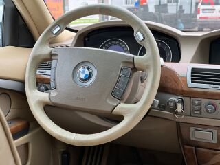 BMW 745 President Lux 4.4 V8 245kW