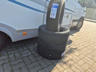 Renault ADRIA IZOLA s687 spg SKANDINAVIAN EDITION 2.5 84kW