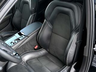 Volvo V90 AWD H&K R-DESIGN INTELLI SAFE 2.0 T6 Plug-in 251kW
